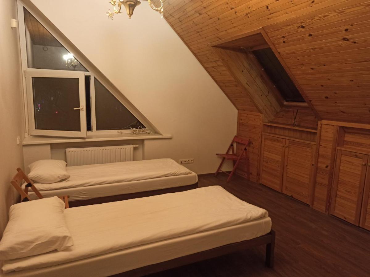 Rock'N'Hostel Аеропорт Вільнюс Екстер'єр фото