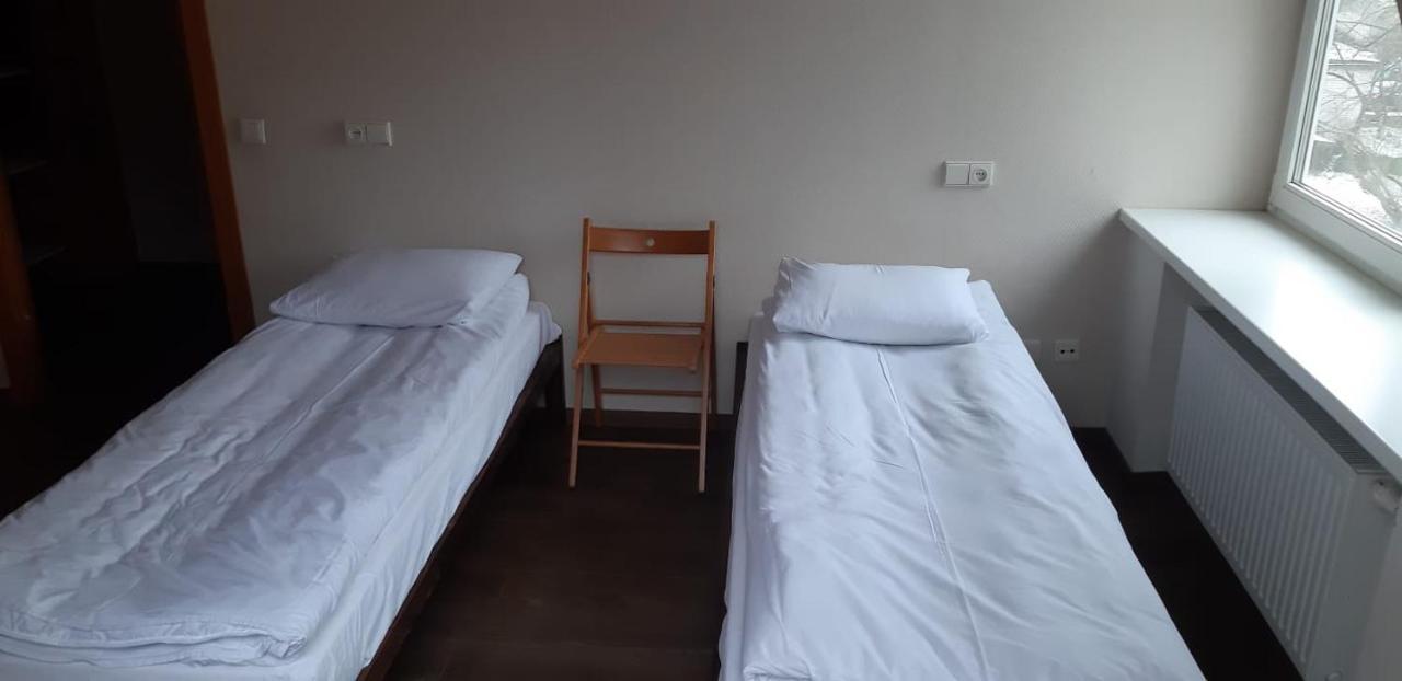Rock'N'Hostel Аеропорт Вільнюс Екстер'єр фото