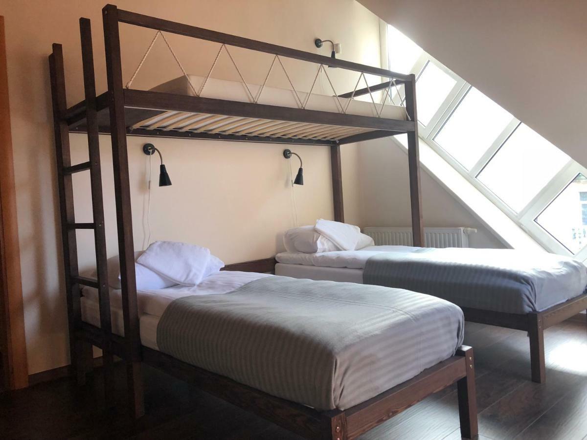 Rock'N'Hostel Аеропорт Вільнюс Екстер'єр фото
