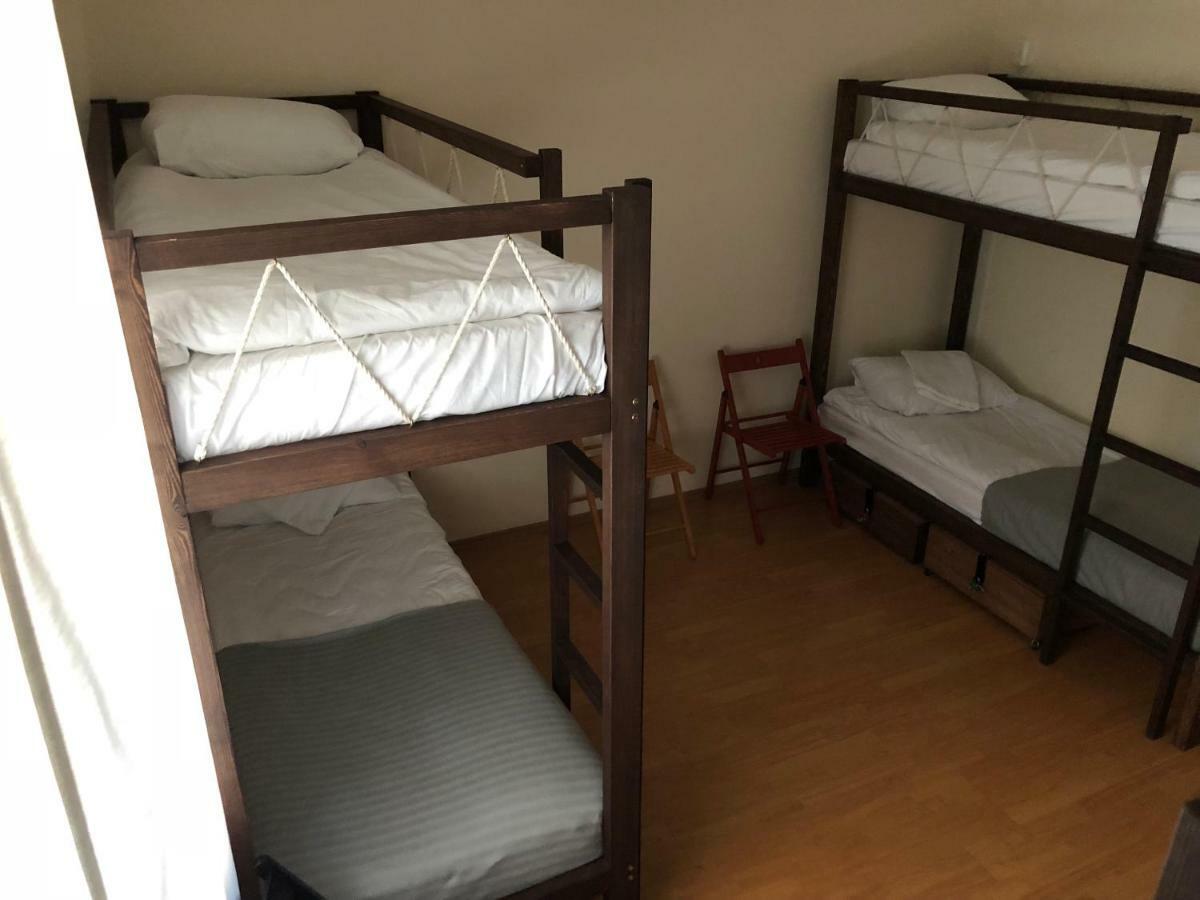 Rock'N'Hostel Аеропорт Вільнюс Екстер'єр фото